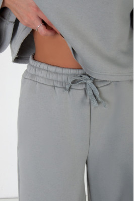 Костюм жіночий